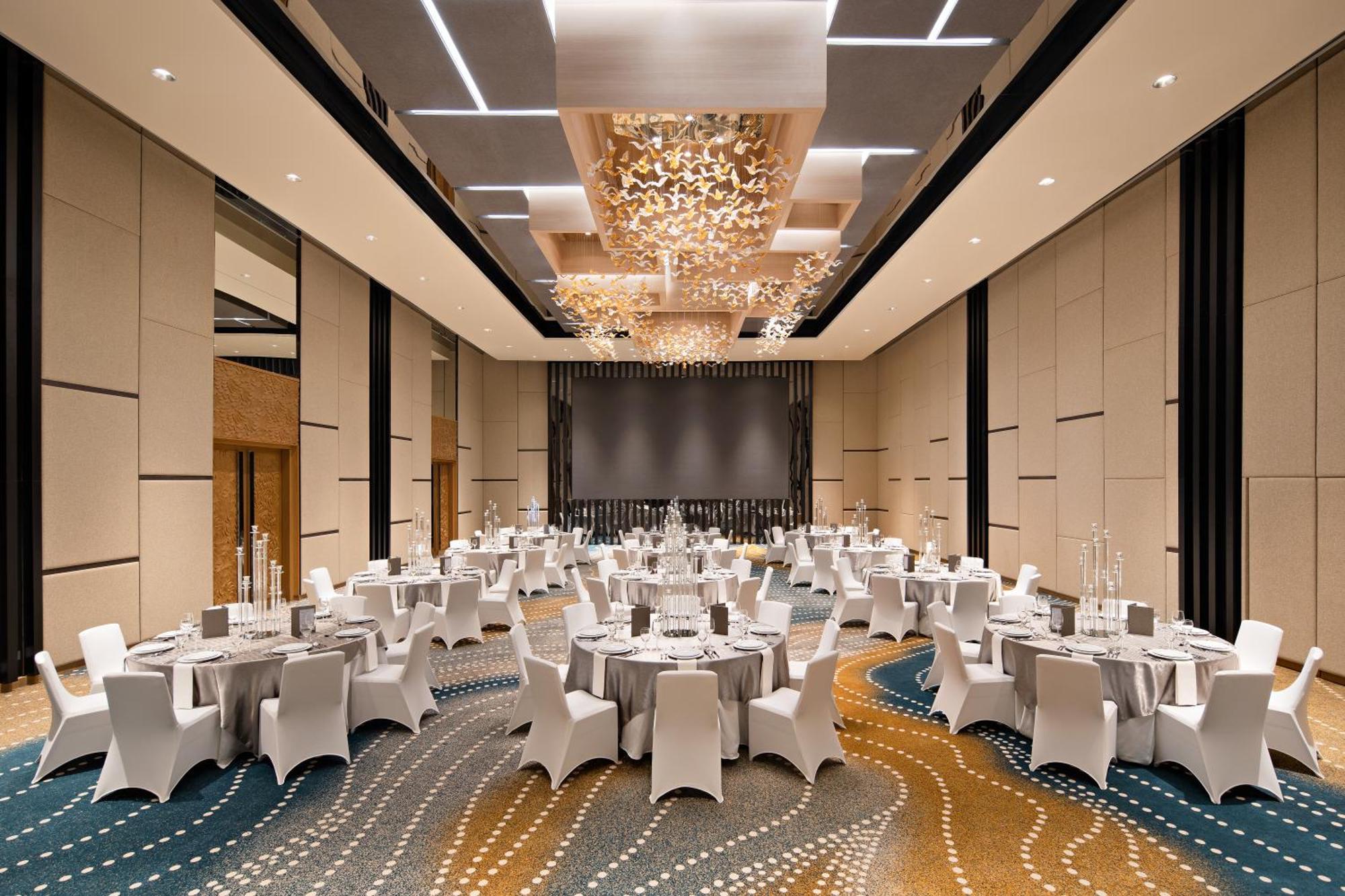 Moevenpick Hotel Jakarta City Centre Eksteriør bilde