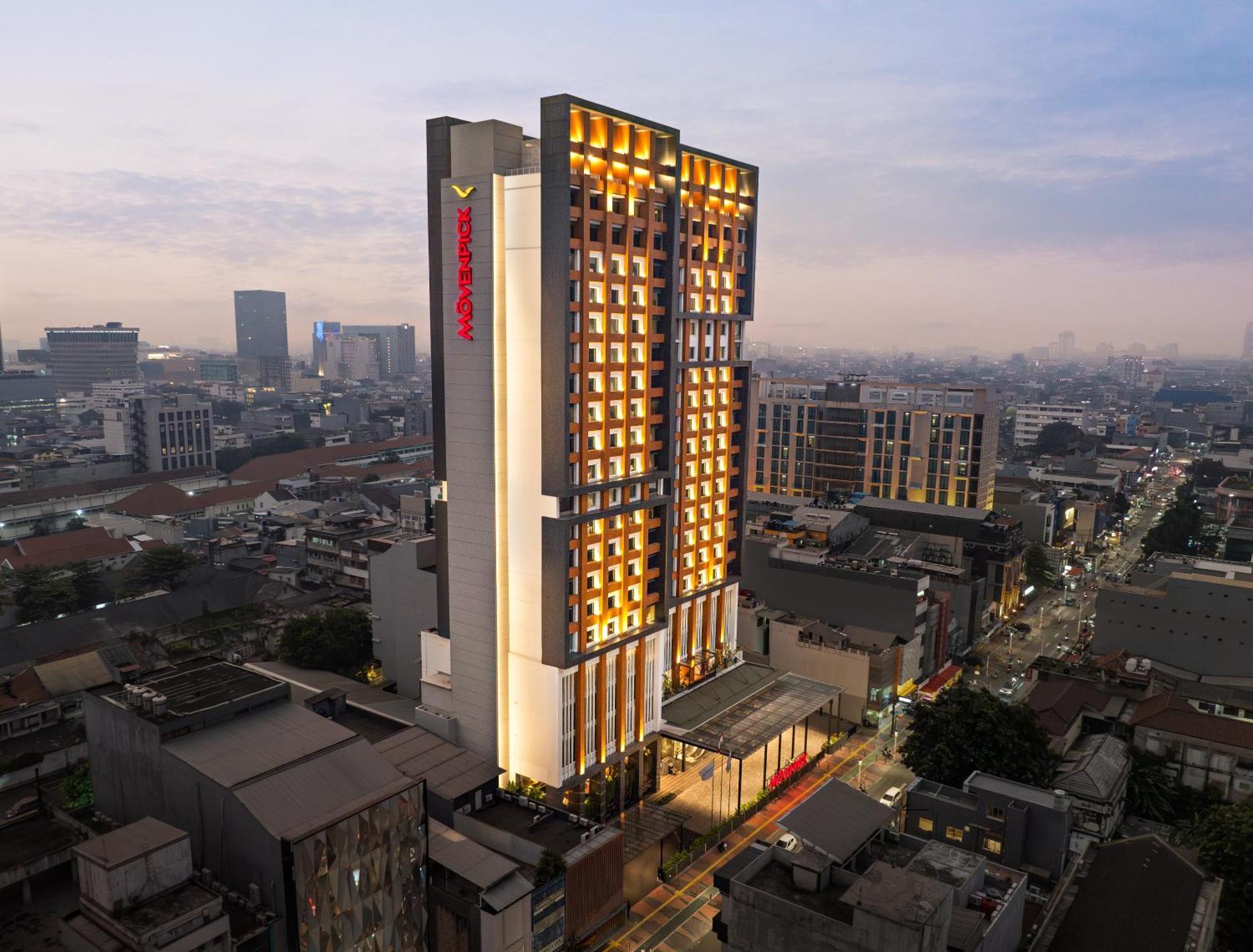 Moevenpick Hotel Jakarta City Centre Eksteriør bilde