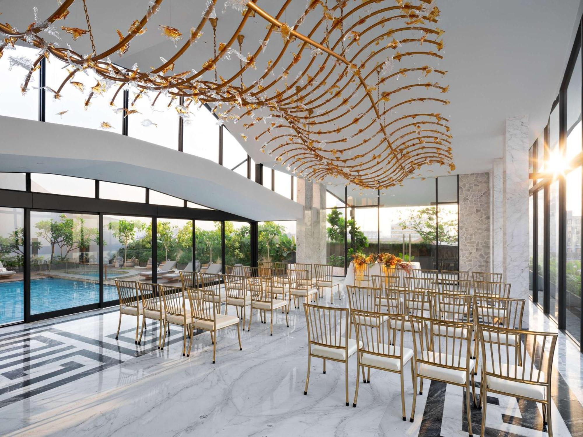 Moevenpick Hotel Jakarta City Centre Eksteriør bilde